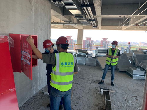 大興區(qū)消防救援支隊(duì)深入施工現(xiàn)場，以技術(shù)服務(wù)筑牢安全防線